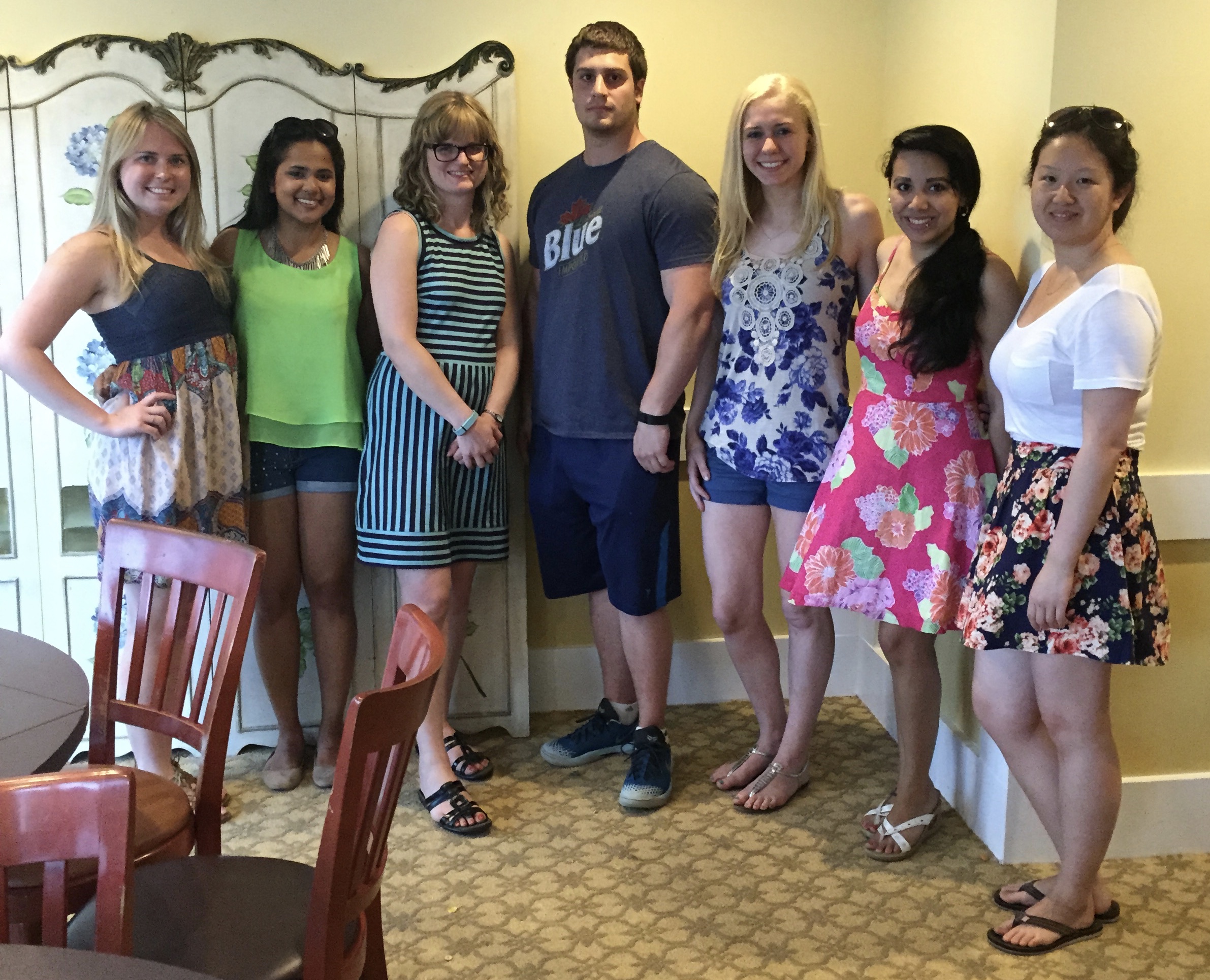 Celebrating the Starr Lab Class of 2015. Sandra Bitowft, Supriya Pandit, Lisa Starr, Chris Anzalone, Rachel Suresky, Evelyn Hernandez, Irina Li